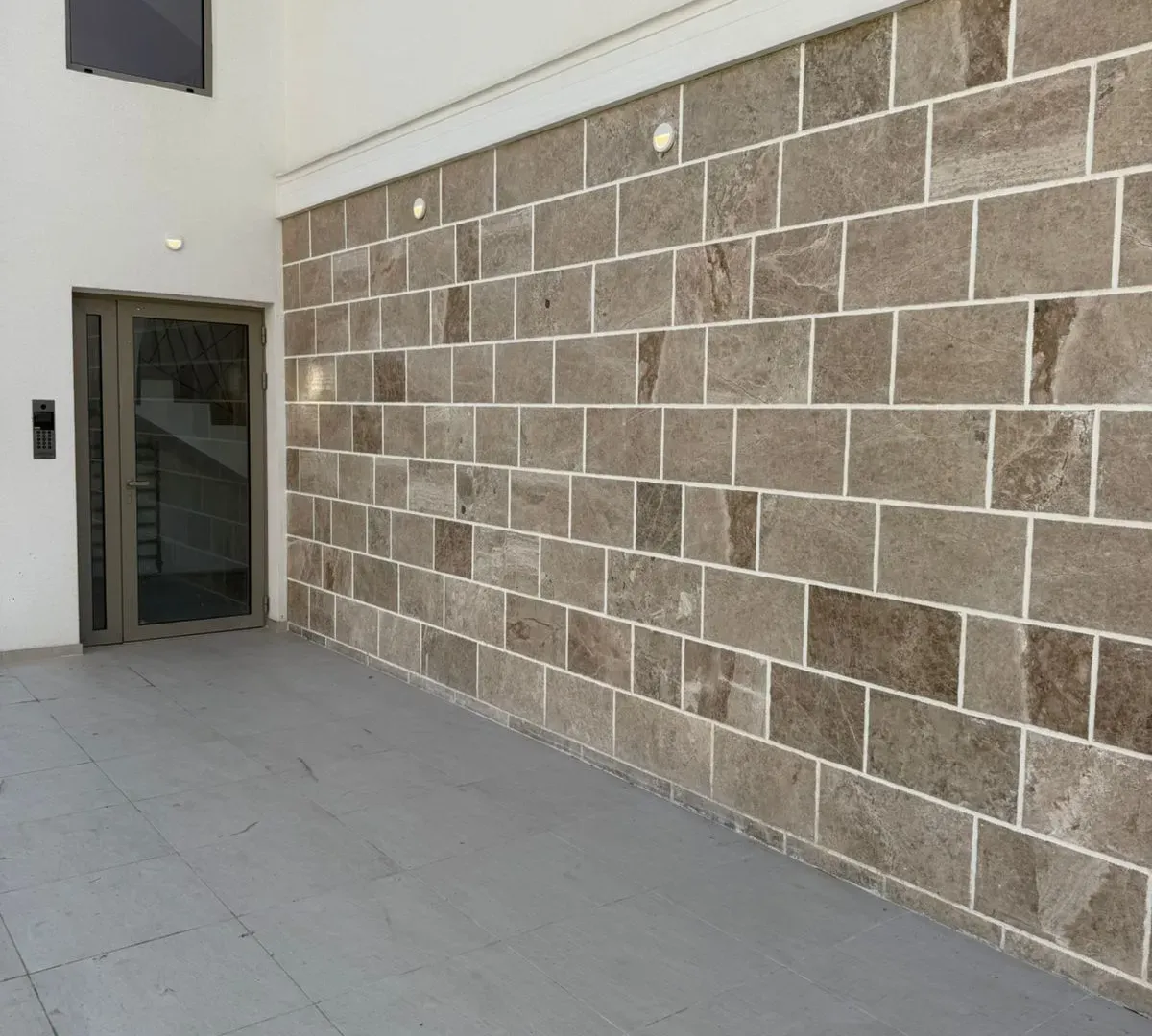 Prodaja, trosoban stan, 113m², Tivat, Crna Gora
