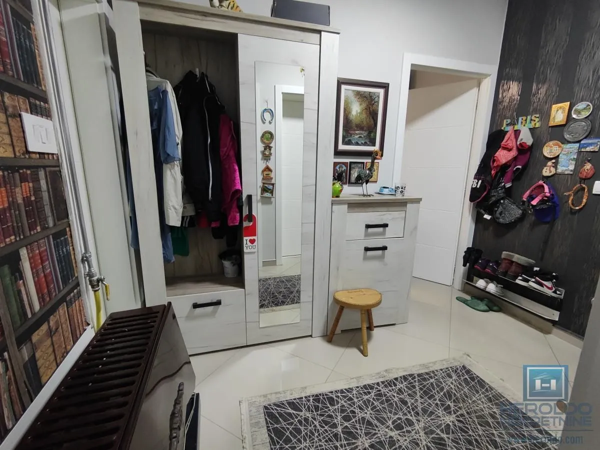 Sale, two bedroom apartment, 53m², Strelište, Jagodina