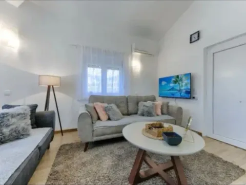 Rent, house, 50m², Župci, Bar - image 9