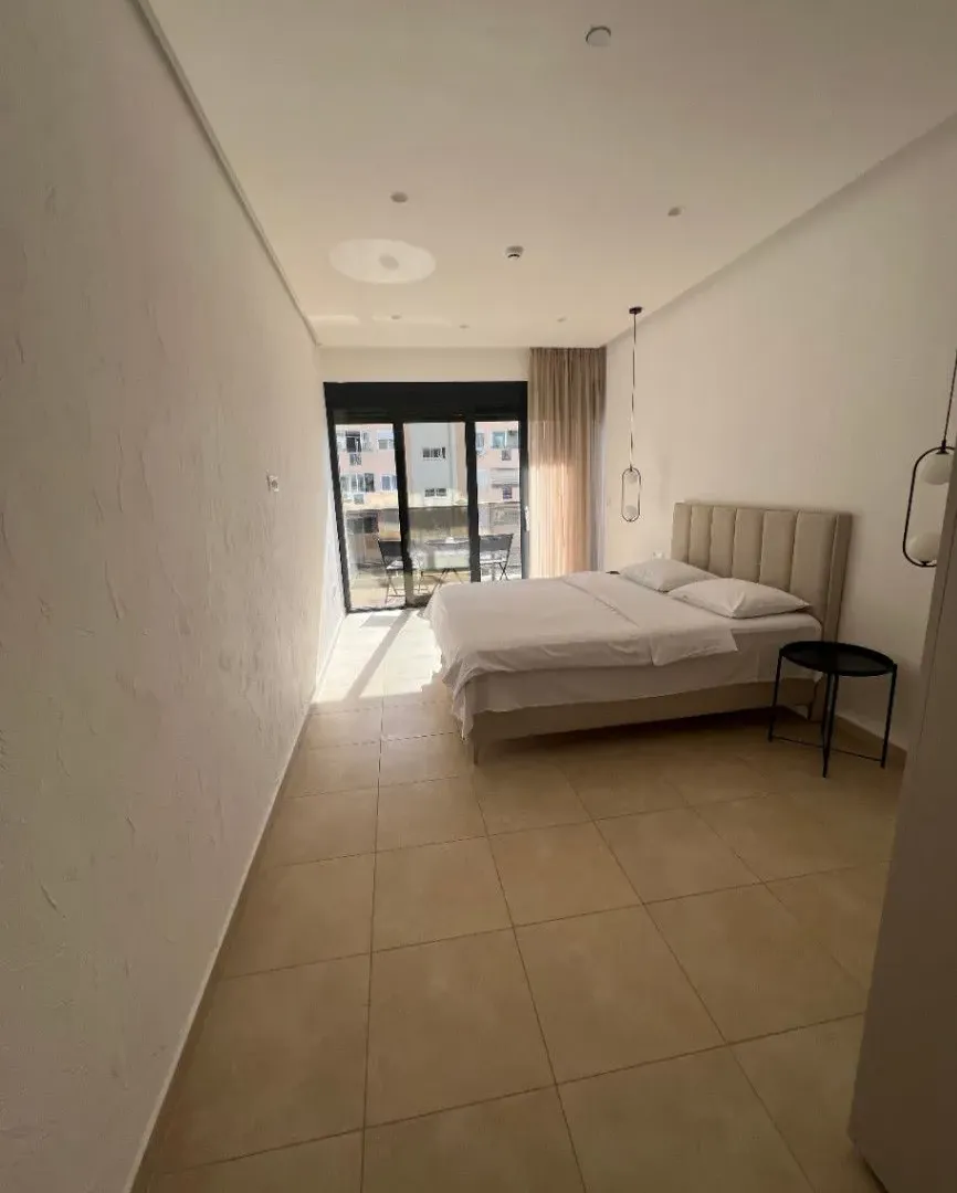 Rent, one bedroom apartment, 60m², Soho City, Bar