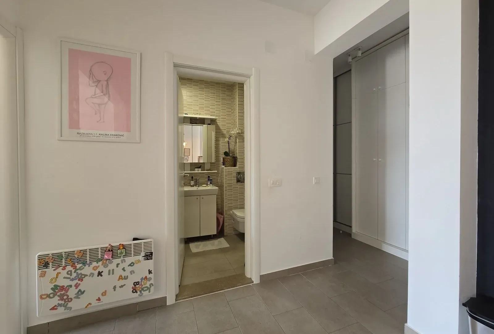 Prodaja, jednosoban stan, 59m², Tivat, Crna Gora