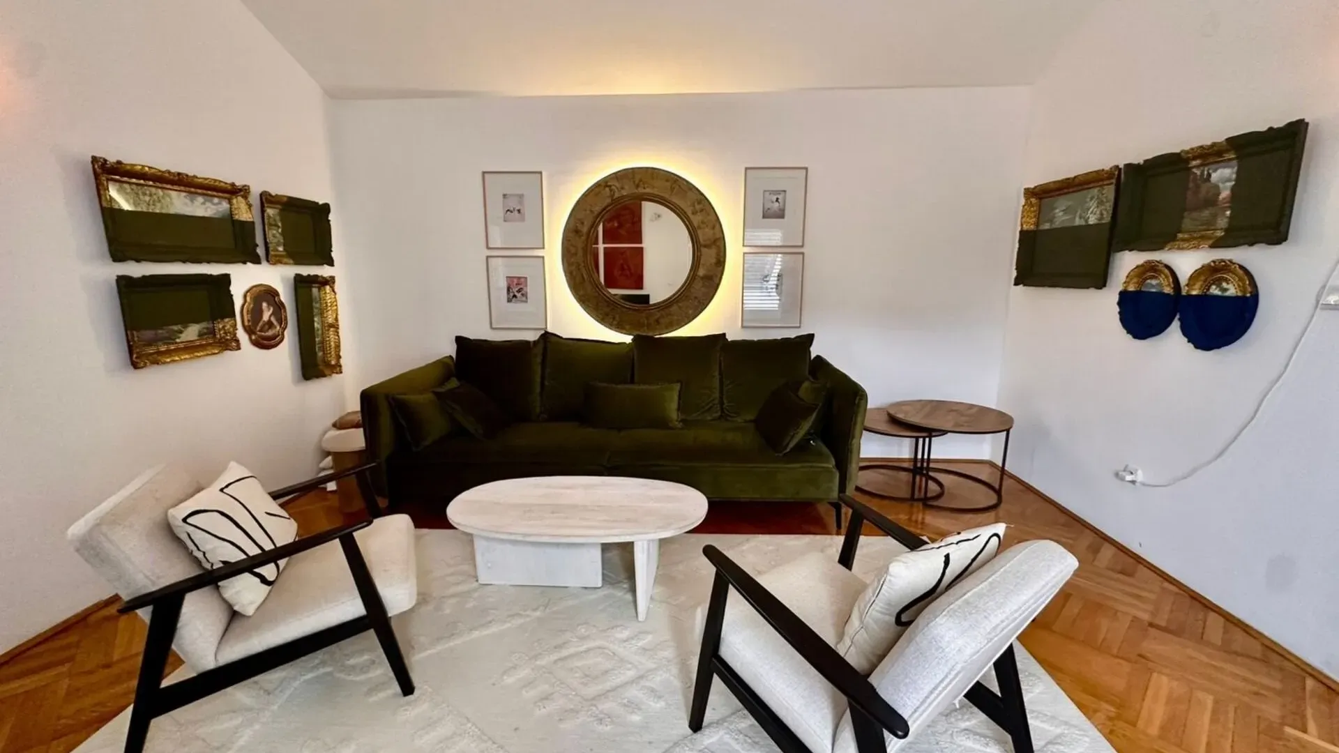 Prodaja, dvosoban stan, 97m², Dobrota, Kotor