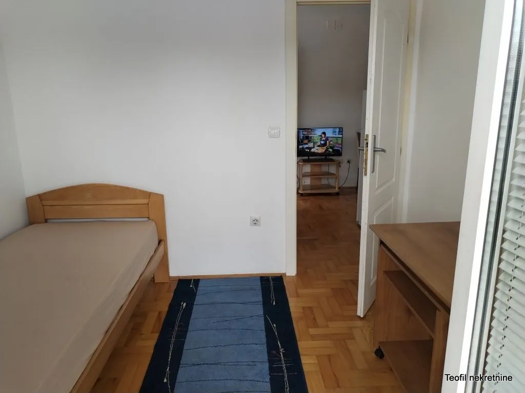 Rent, two bedroom apartment, 50m², Kanarevo Brdo, Beograd