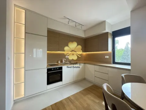 Izdavanje, jednosoban stan, 50m², City Kvart, Podgorica - image 6