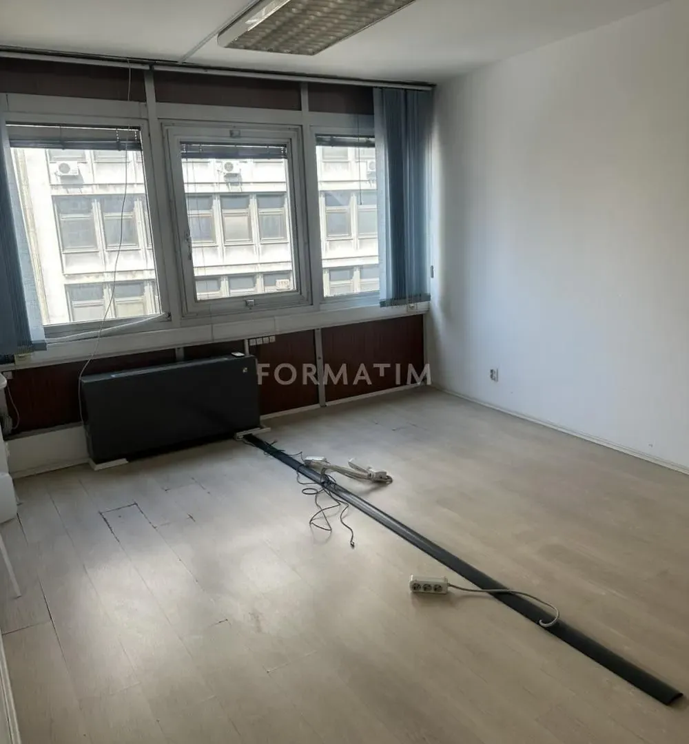 Rent, office space, 301m², Stari Grad, Beograd