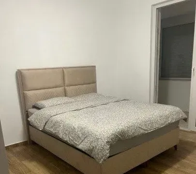 Izdavanje, dvosoban stan, 68m², Centar, Podgorica - image 8