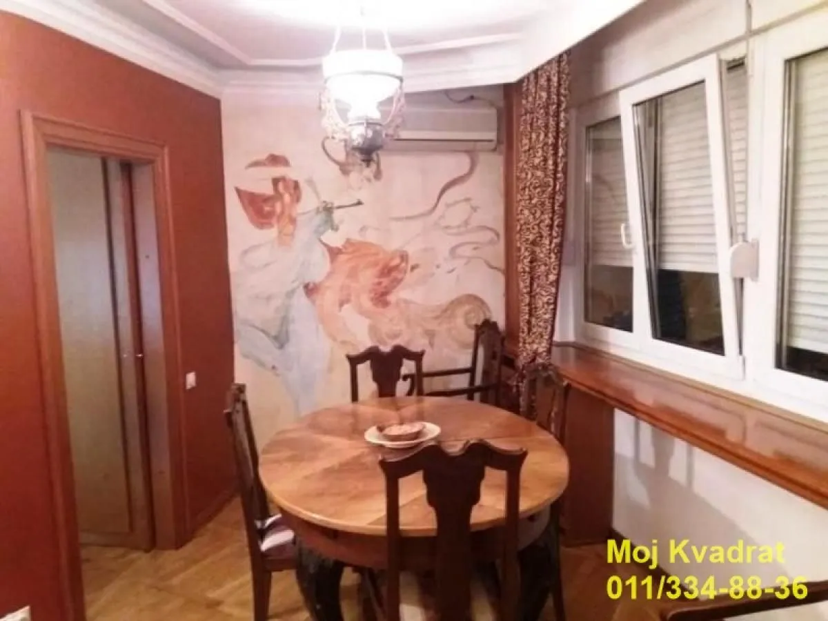 Izdavanje, četvorosoban stan, 94m², Savski Venac, Beograd