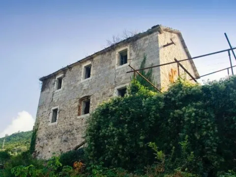 Prodaja, plac, 1774m², Herceg Novi, Crna Gora - image 9