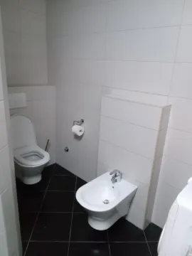 Rent, two bedroom apartment, 75m², City Kvart, Podgorica - image 6