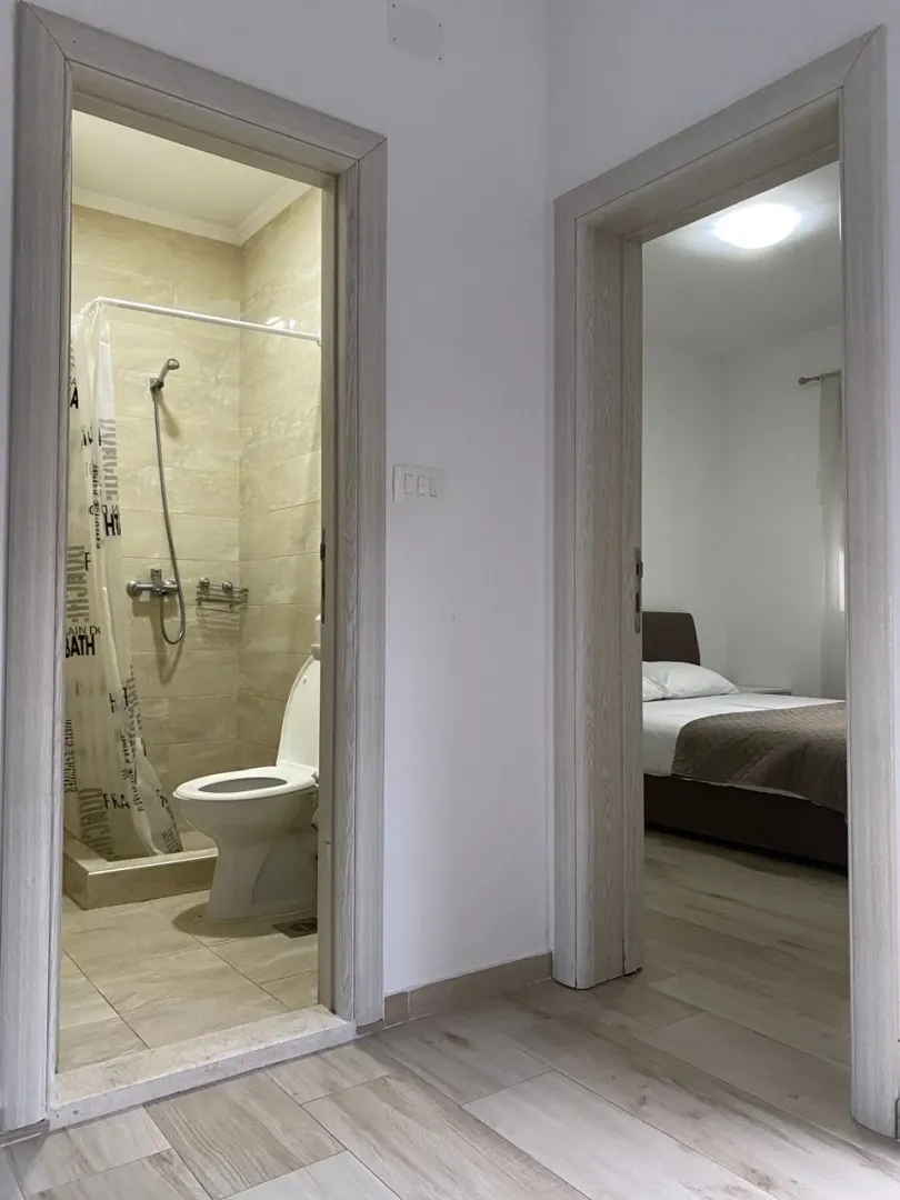 Izdavanje, dvosoban stan, 35m², Baošići, Herceg Novi