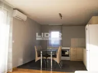 Prodaja, kuća, 198m², Ledine, Beograd - image 19