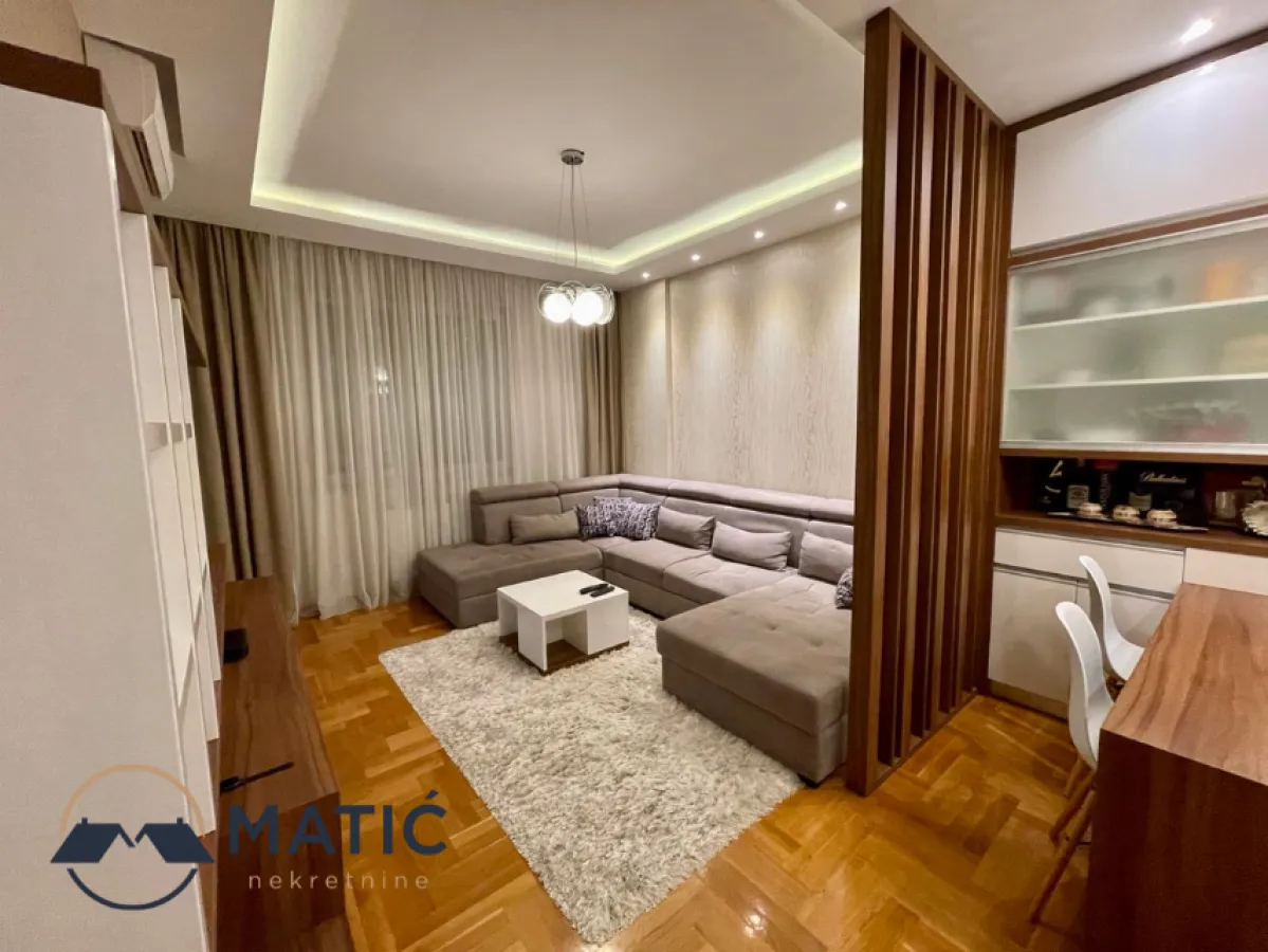Sale, two bedroom apartment, 41m², Centar, Novi Sad