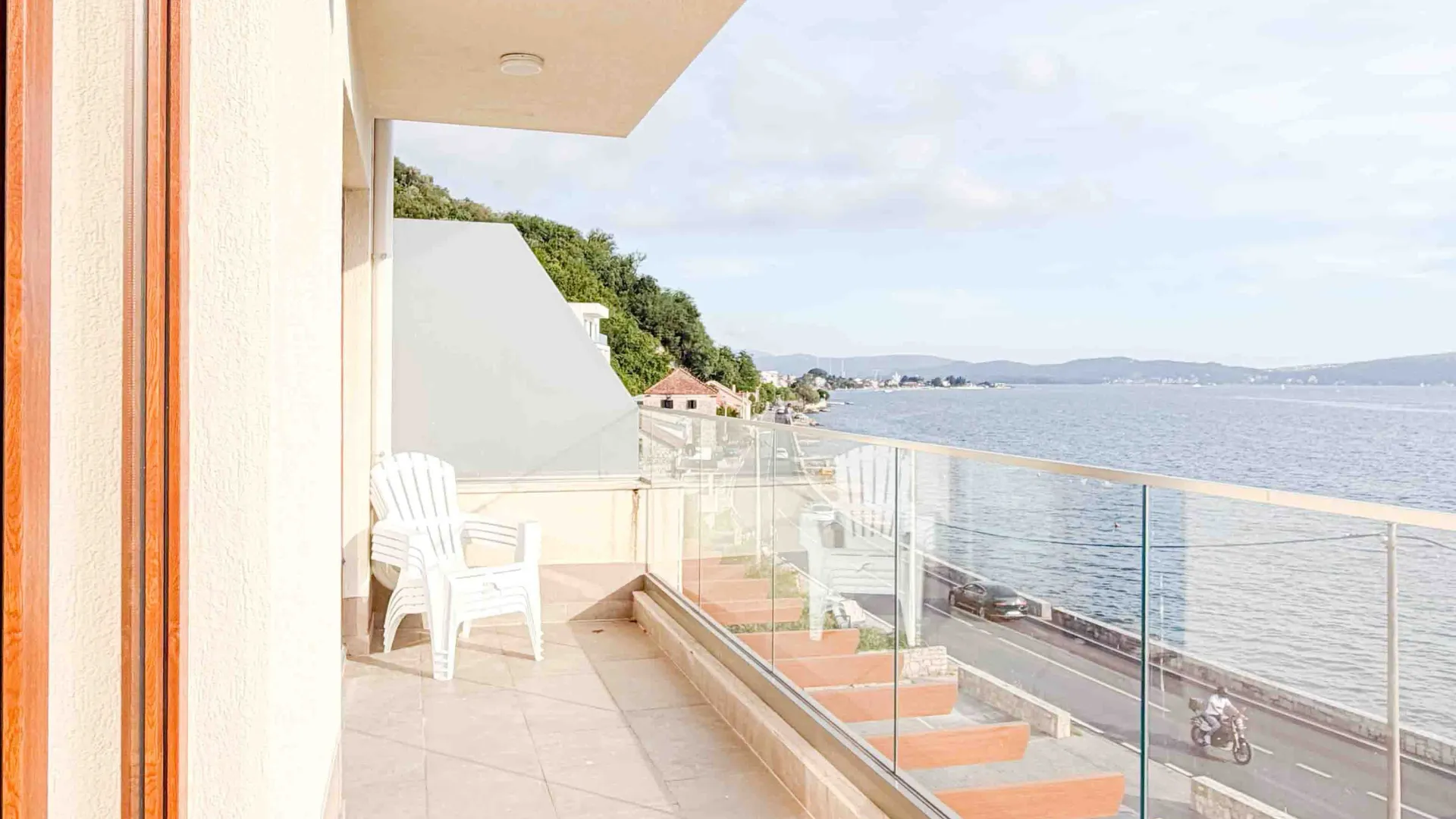 Rent, two bedroom apartment, 90m², Opatovo, Tivat