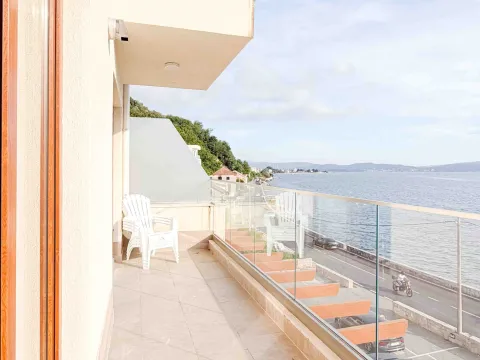Rent, two bedroom apartment, 90m², Opatovo, Tivat - image 1