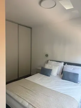 Izdavanje, dvosoban stan, 80m², Centar, Tivat - image 2