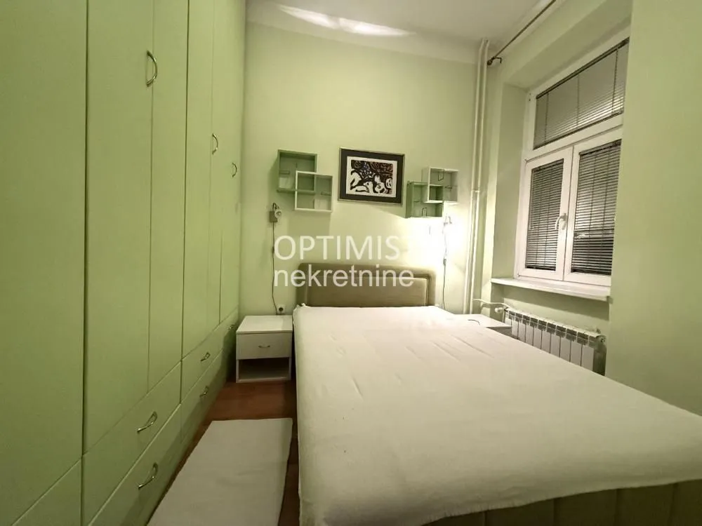 Rent, two bedroom apartment, 45m², Stari Grad, Beograd