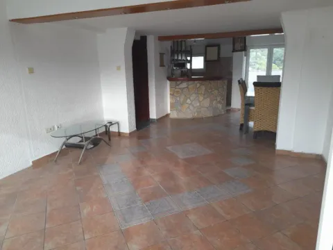 Sale, three bedroom apartment, 80m², Meljine, Herceg Novi - image 10