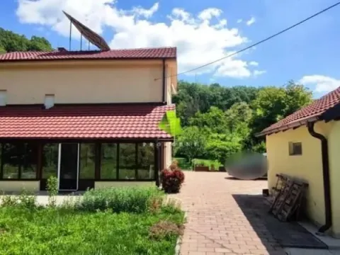 Sale, house, 280m², Gadžin Han, Srbija - image 20