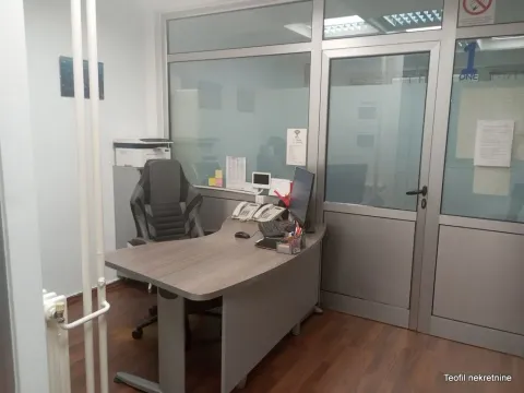 Sale, four bedroom apartment, 94m², Novi Beograd Blok 29, Novi Beograd Sve Podlokacije - image 2