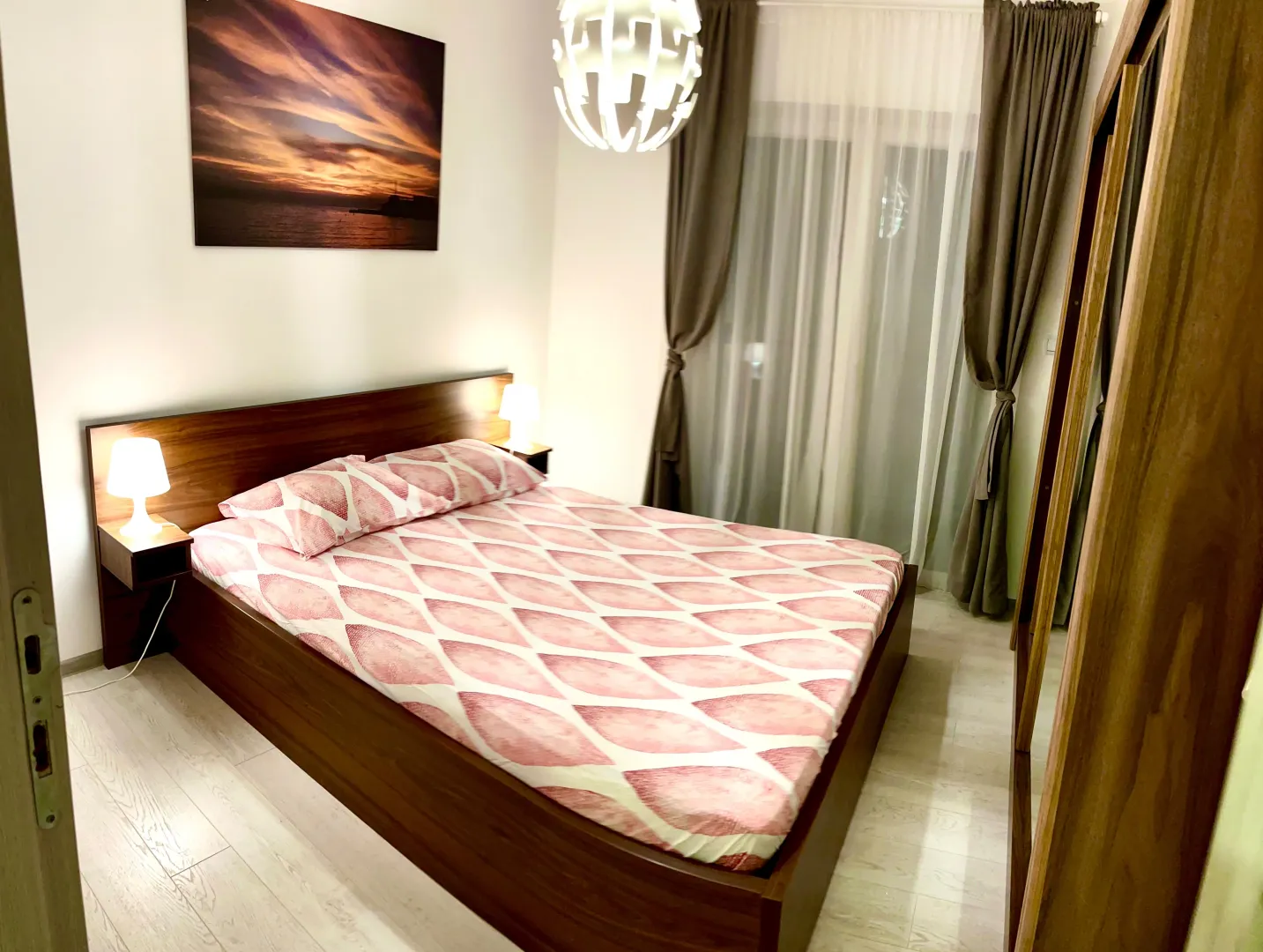 Izdavanje, jednosoban stan, 45m², Kalimanj, Tivat