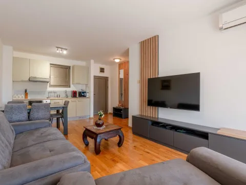 Sale, one bedroom apartment, 47m², Pržno, Budva - image 6