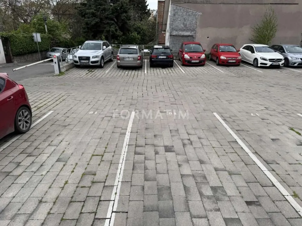 Rent, parking/garage, 12m², Bulbulder, Zvezdara Sve Podlokacije