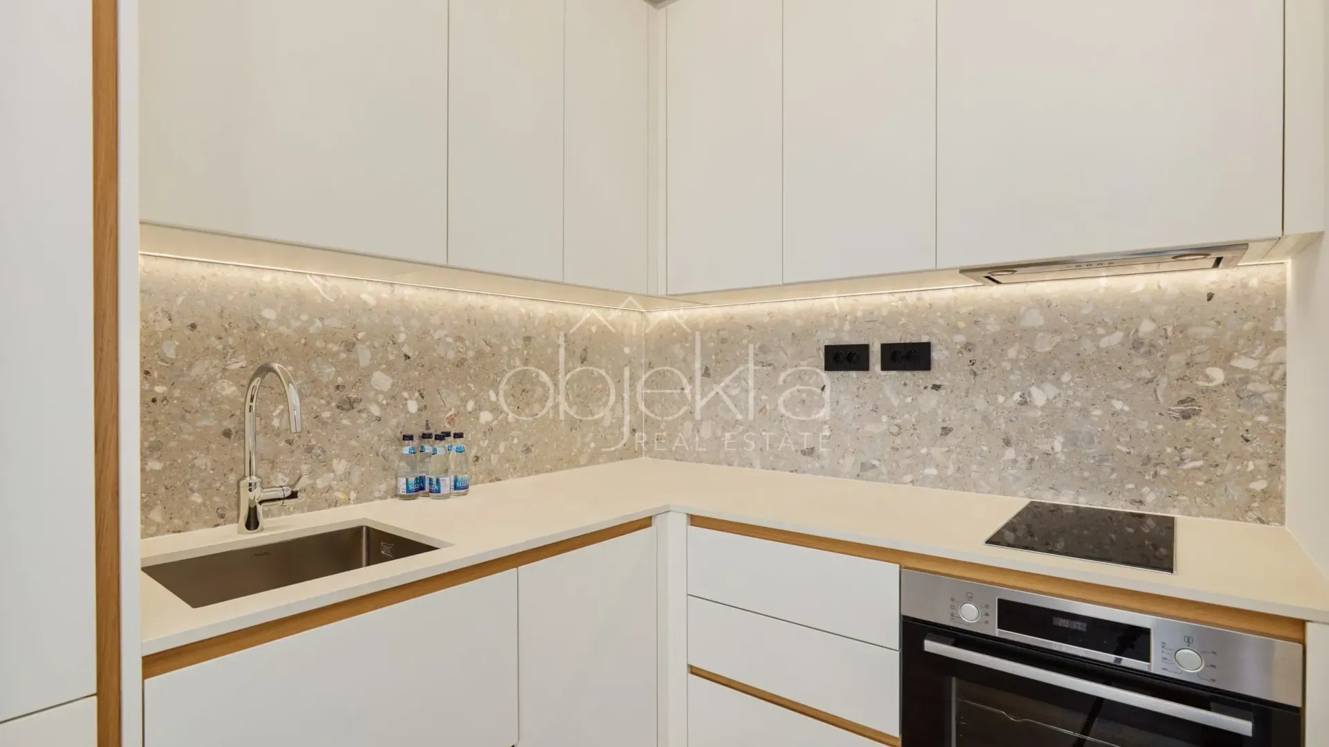 Sale, apartment, 50m², Tivat, Crna Gora