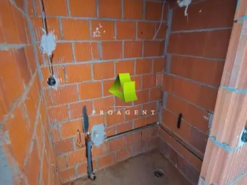 Sale, two bedroom apartment, 65m², Pantelej, Niš - image 5