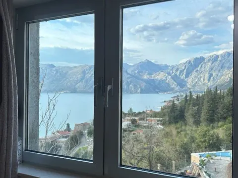 Prodaja, dvosoban stan, 75m², Dobrota, Kotor - image 6