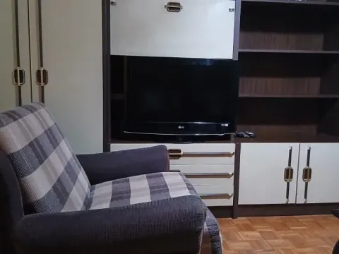 Izdavanje, dvosoban stan, 60m², Liman 4, Novi Sad Sve Podlokacije - image 4