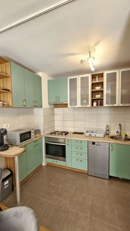 Izdavanje, jednosoban stan, 47m², City Kvart, Podgorica