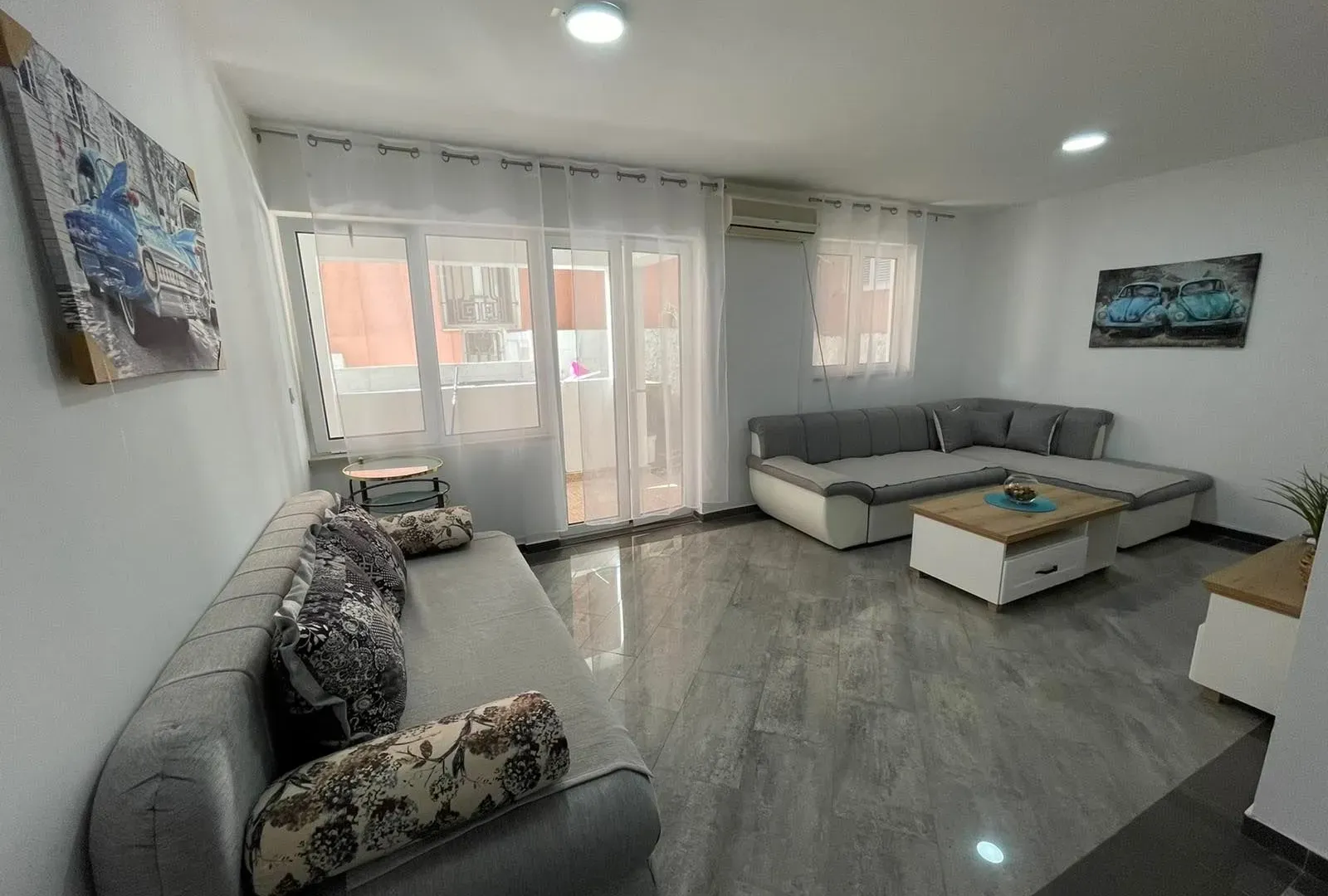 Rent, one bedroom apartment, 40m², Podkošljun, Budva