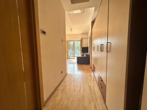 Rent, one bedroom apartment, 46m², Igalo, Herceg Novi - image 2