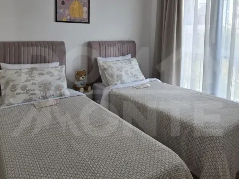 Izdavanje, dvosoban stan, 61m², Pod Kuk, Tivat - image 3