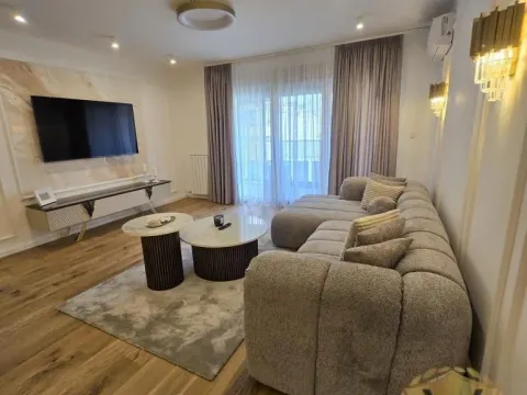 Izdavanje, trosoban stan, 114m², Vračar Hram, Vračar Sve Podlokacije - image 3