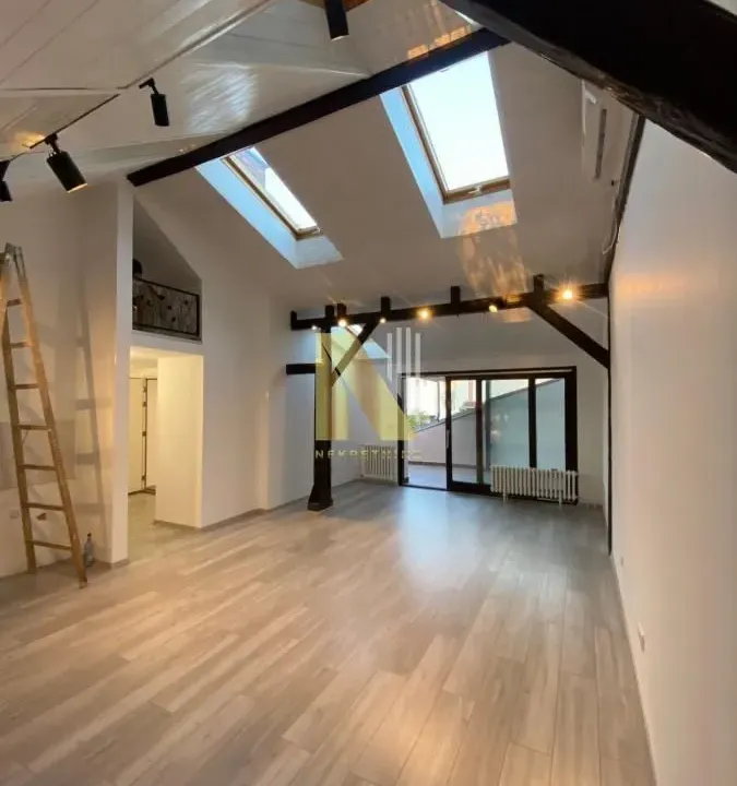 Sale, house, 199m², Socijalno, Novi Sad Sve Podlokacije