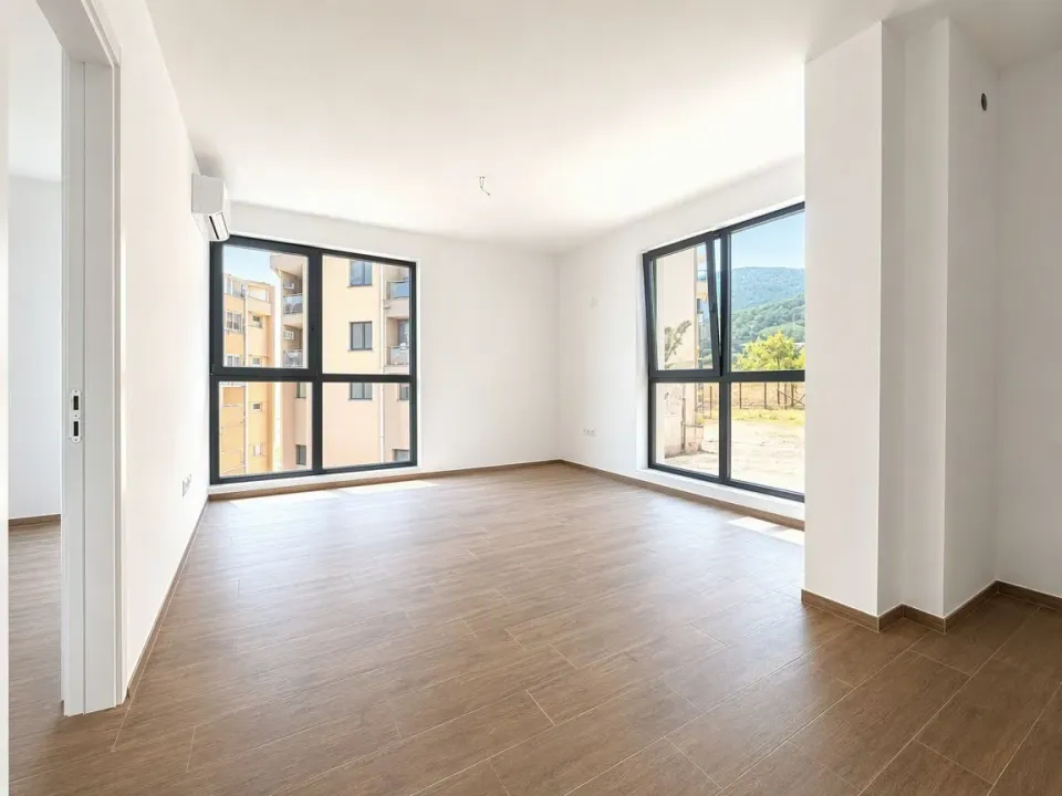 Sale, two bedroom apartment, 55m², Bečići, Budva