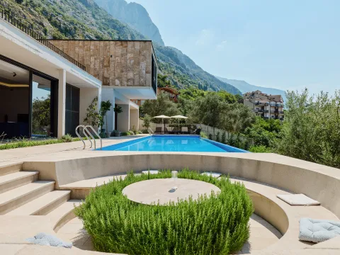 Prodaja, kuća, 419m², Dobrota, Kotor - image 7