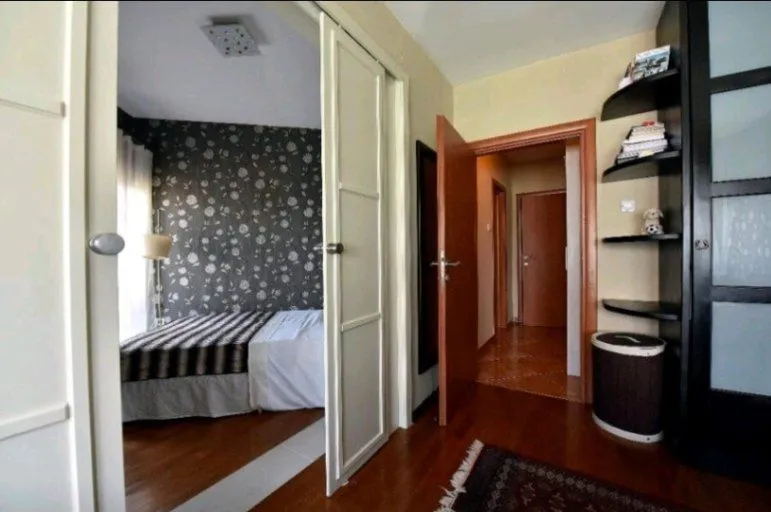 Izdavanje, jednosoban stan, 98m², City Kvart, Podgorica