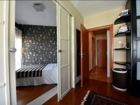 Izdavanje, jednosoban stan, 98m², City Kvart, Podgorica - image 5