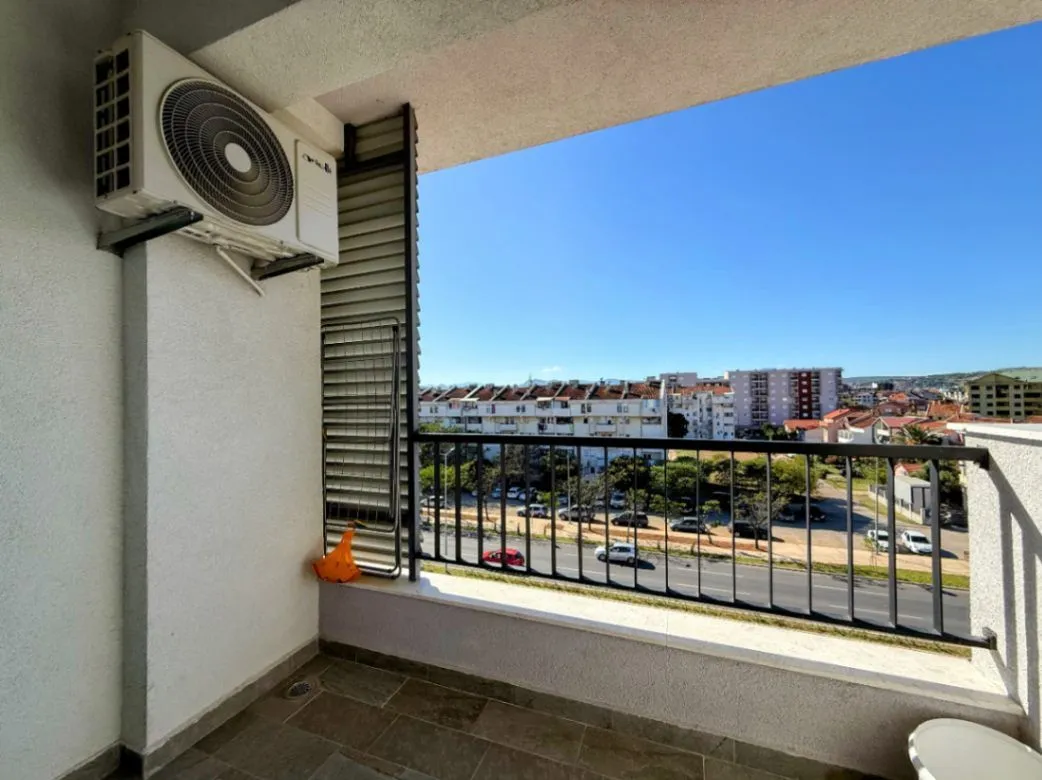 Prodaja, jednosoban stan, 43m², Stari Aerodrom, Podgorica