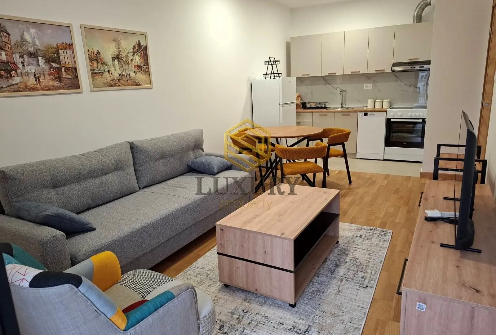 Izdavanje, jednosoban stan, 40m², Tološi, Podgorica