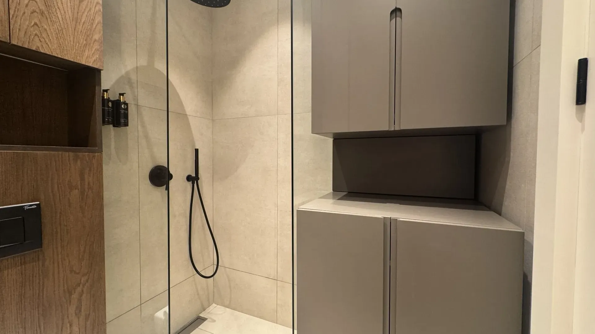 Prodaja, jednosoban stan, 45m², Bečići, Budva