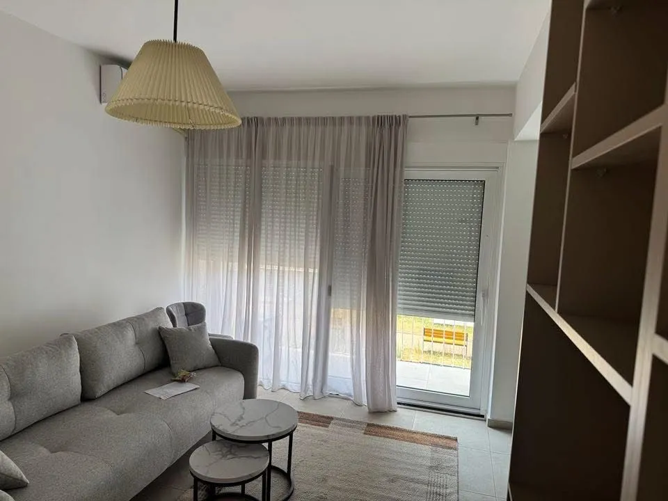 Rent, one bedroom apartment, 60m², Seljanovo, Tivat