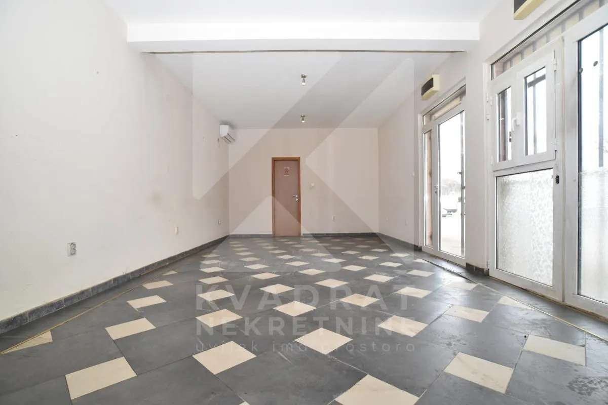 Rent, office space, 52m², Konik, Podgorica