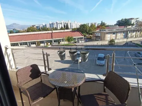 Izdavanje, jednosoban stan, 50m², Zabjelo, Podgorica - image 9