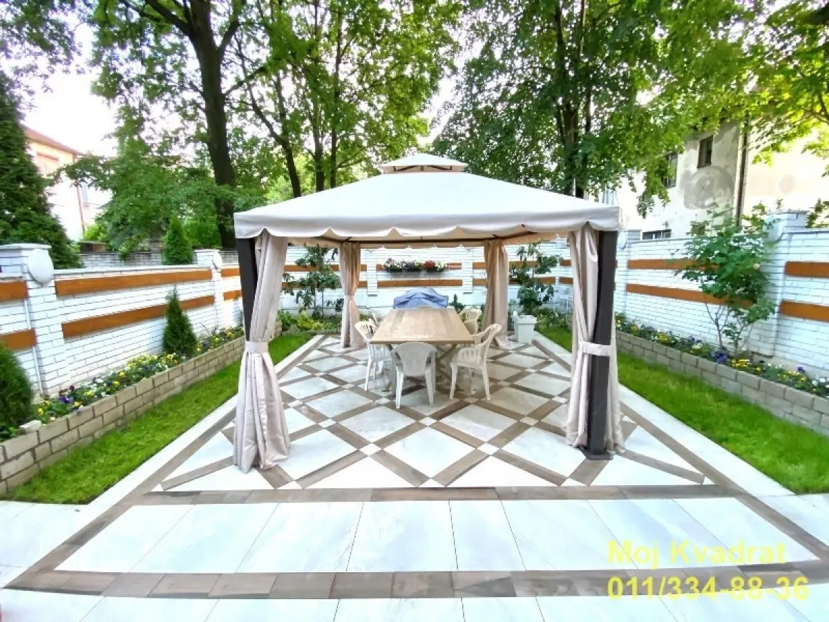 Prodaja, kuća, 364m², Banovo Brdo, Beograd