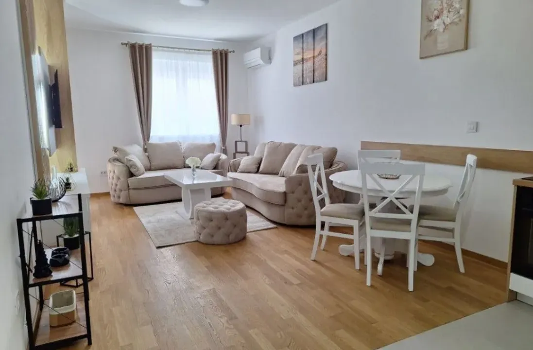 Izdavanje, jednosoban stan, 50m², Stari Aerodrom, Podgorica