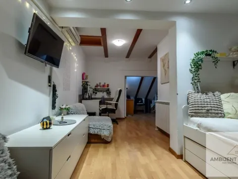 Prodaja, četvorosoban stan, 104m², Stari Grad, Beograd - image 17