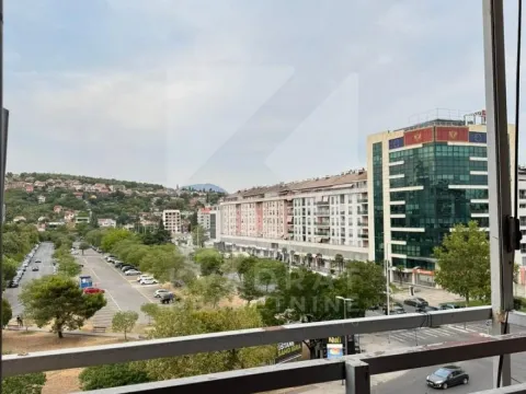 Rent, three bedroom apartment, 95m², Preko Morače, Podgorica - image 5